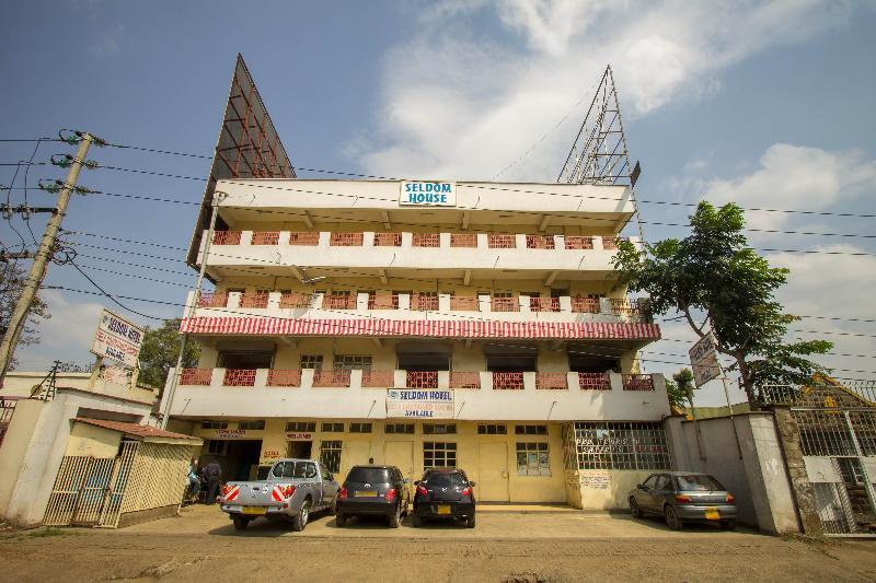 Seldom Hotel Nairobi Exterior photo